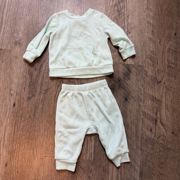 Cat & Jack Other - Cozy Mint Baby Outfit Set